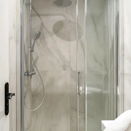 Thebluestay 351 - Superb In Republique Apartment *