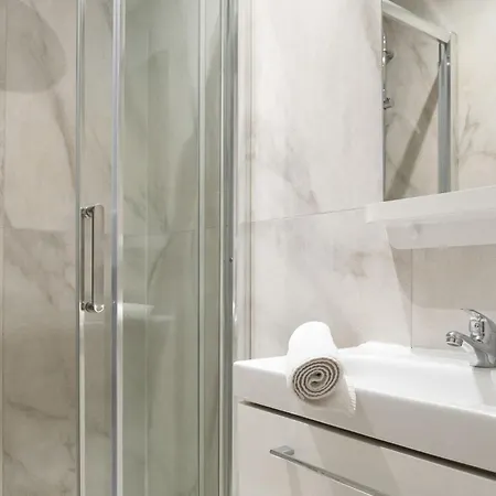 Thebluestay 351 - Superb In Republique Appartamento *
